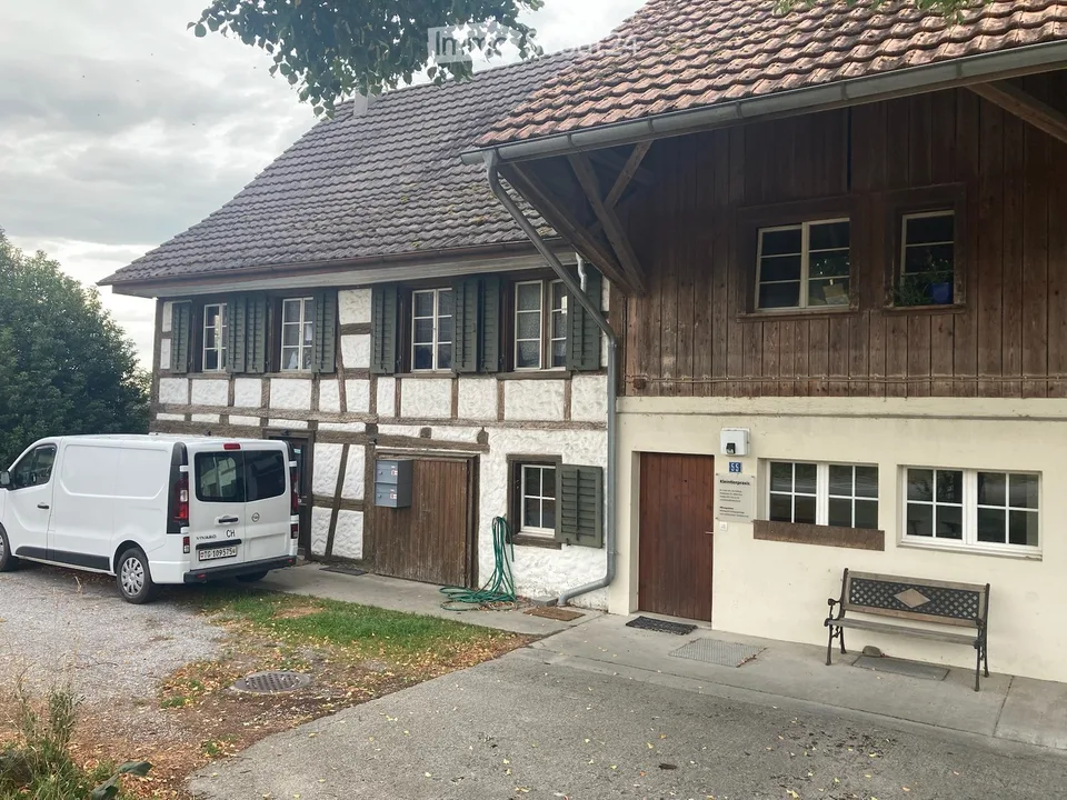 Mitbewohnerin gesucht: zu zweit in altem Bauernhaus