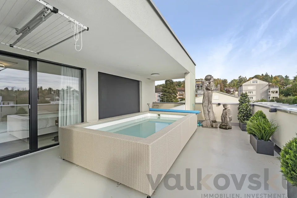 Exclusive attic apartment