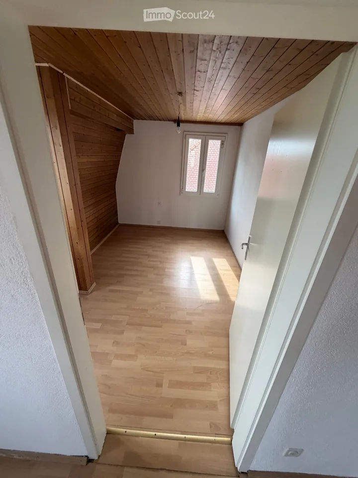 4 Zimmer Wohnung zu Vermieten