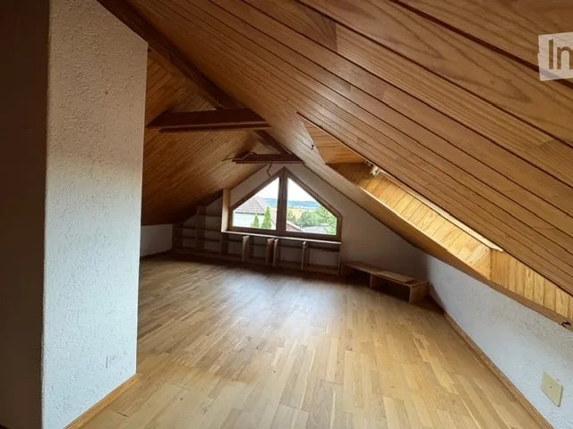 5.5-Zimmer Einfamilienhaus mit grosser Garage