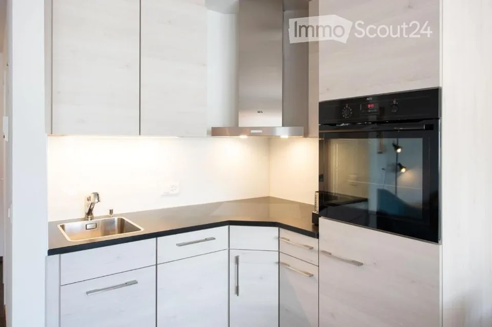 Appartement ensoleillé avec vue de carte postale, à louer mensuel ou saisonnier :