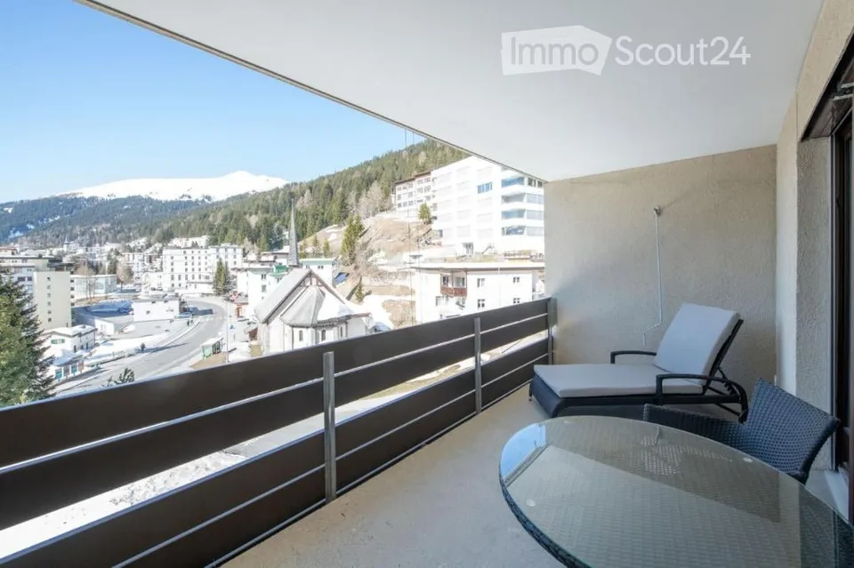 Appartement ensoleillé avec vue de carte postale, à louer mensuel ou saisonnier :
