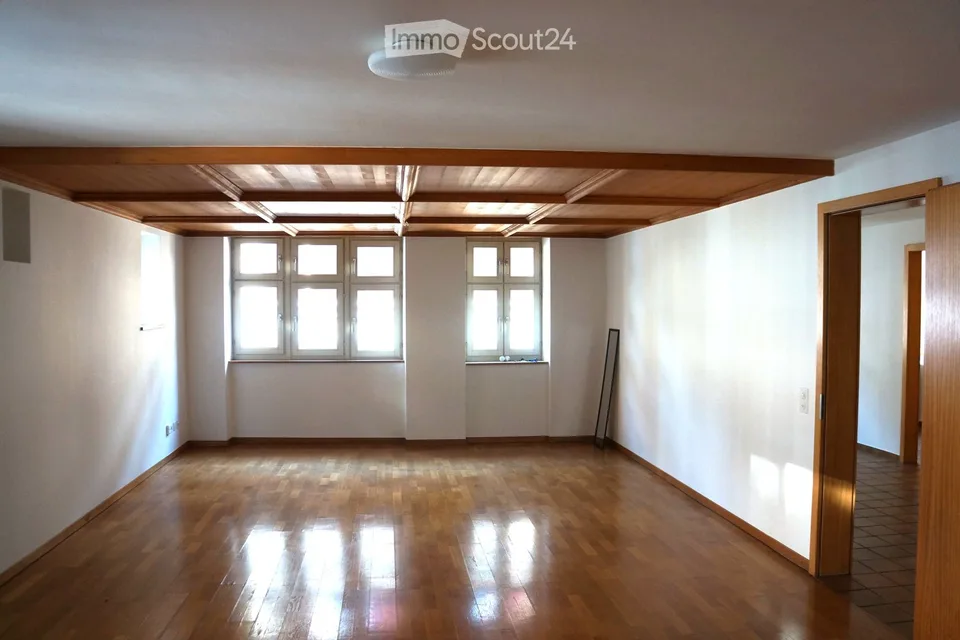 Charmante 3.5-Zimmer-Wohnung in der Basler Altstadt – Schneidergasse 6