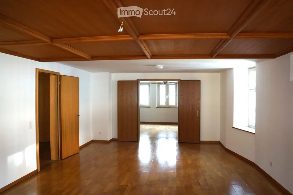 Charmante 3.5-Zimmer-Wohnung in der Basler Altstadt – Schneidergasse 6