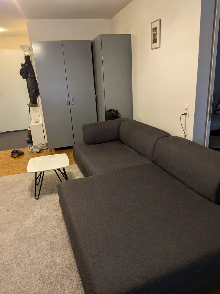 Möbliert auf Zeit: 2-Zi-Wohnung in der Enge, 02.10.31.10.2026, CHF 2'200 pauschal