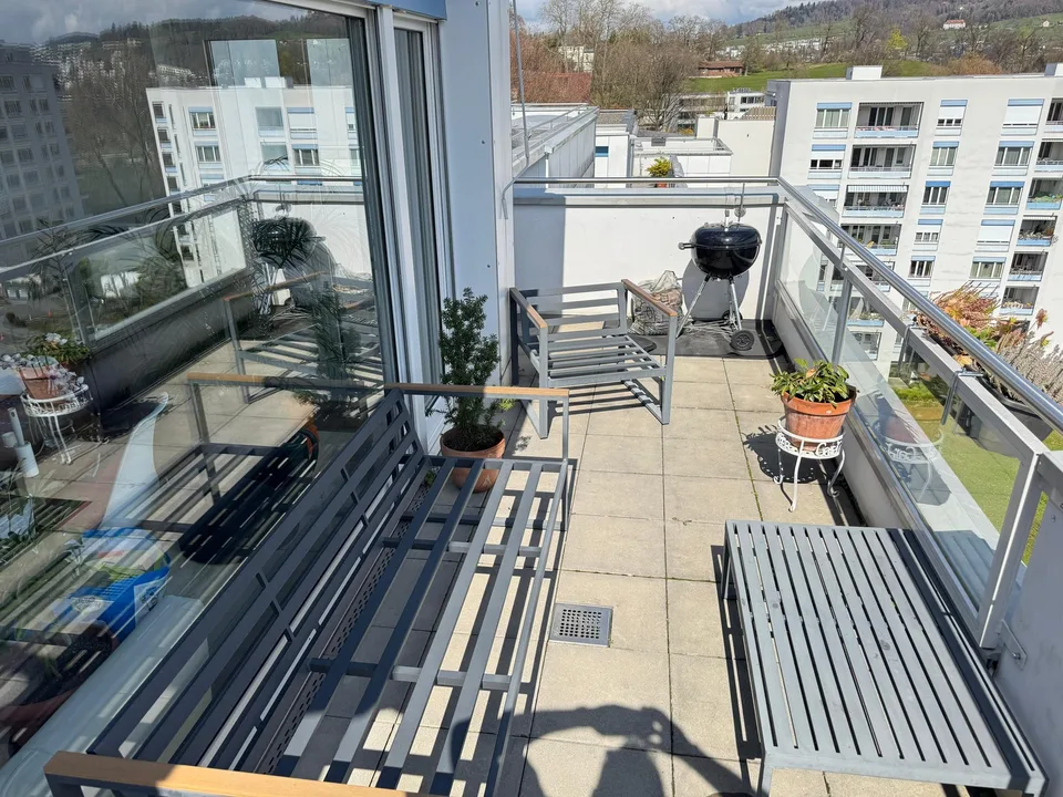 WG Zimmer in Attikawohnung Luzern