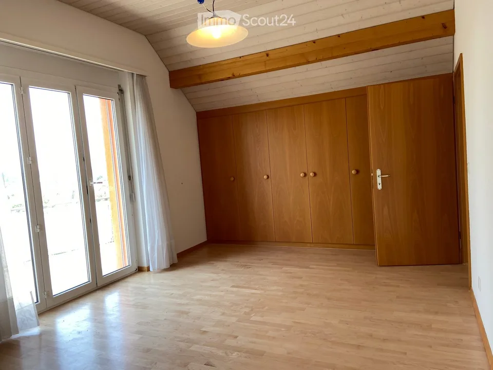 Doppeleinfamilienhaus in Bassersdorf