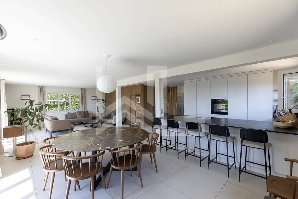 Villa mit vollständig renovierter Aussicht