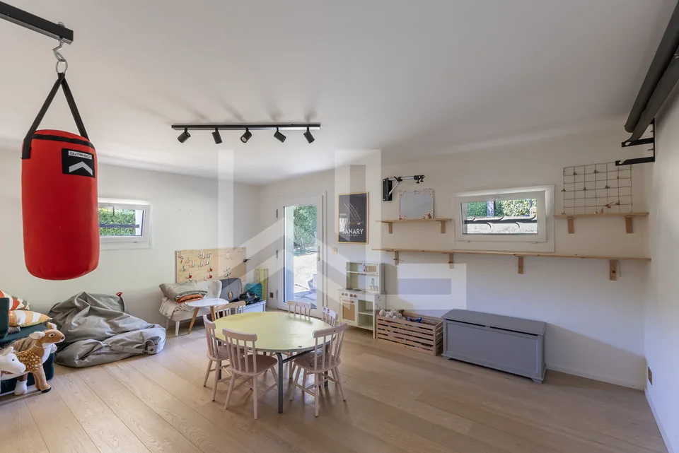 Villa mit vollständig renovierter Aussicht