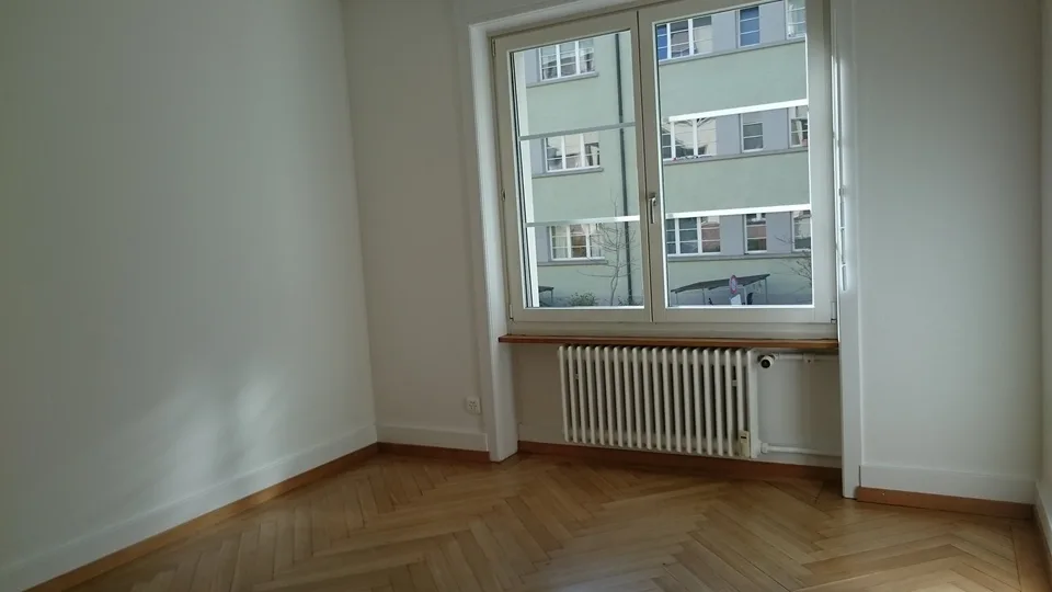 Charmante 4-Zimmer-Altbauwohnung im Hochparterre in Bern-Breitenrain