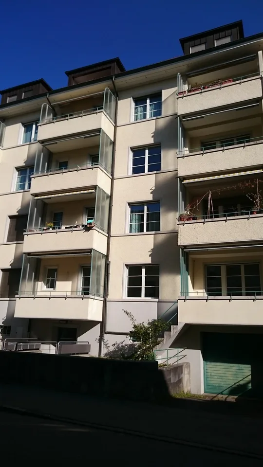 Charmante 4-Zimmer-Altbauwohnung im Hochparterre in Bern-Breitenrain