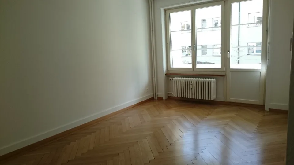 Charmante 4-Zimmer-Altbauwohnung im Hochparterre in Bern-Breitenrain
