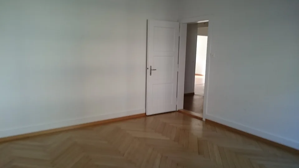 Charmante 4-Zimmer-Altbauwohnung im Hochparterre in Bern-Breitenrain