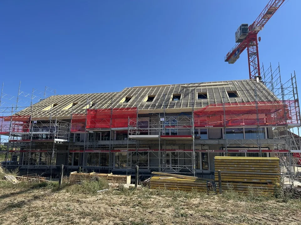 Estavayer / Frasses Last ground floor with 4.5 rooms Land of 320 m2