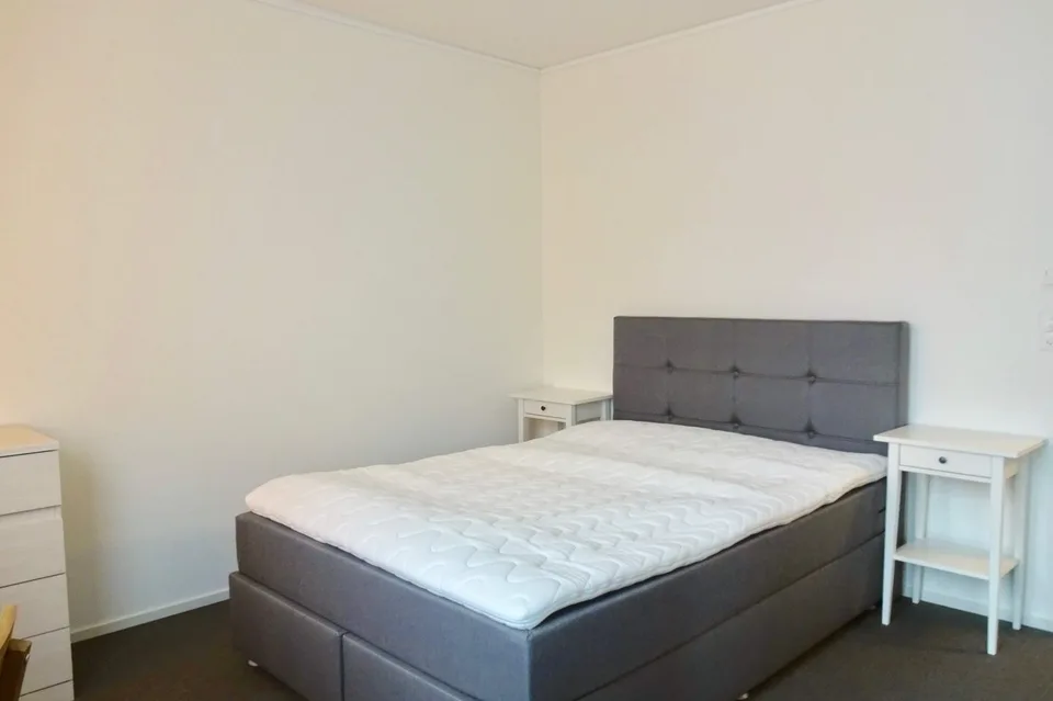 Stilvoll möbliertes Community Studio in Zürich Seebach
