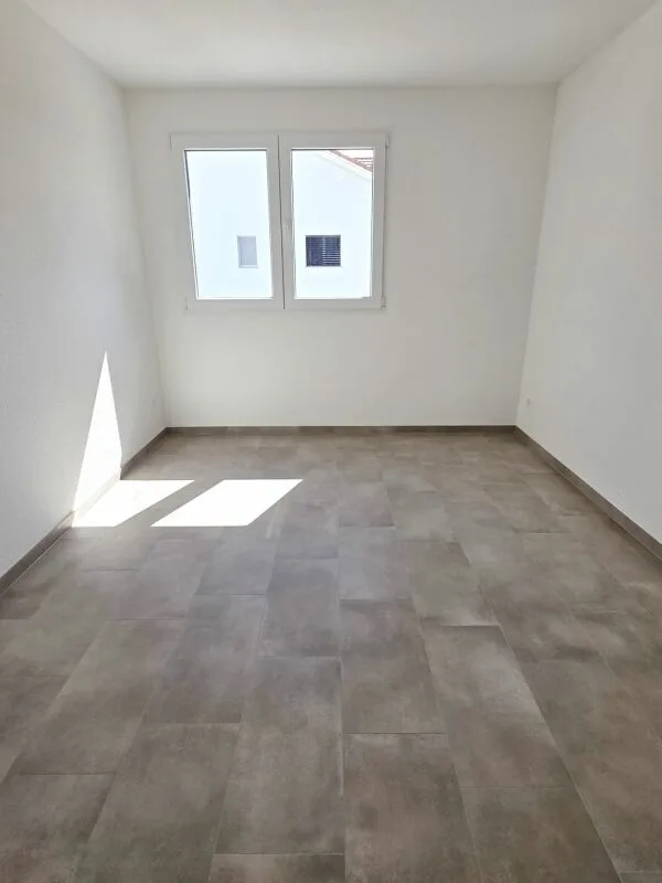 Wohnung mit 4.5 Zimmern und großem Balkon in Chabrey