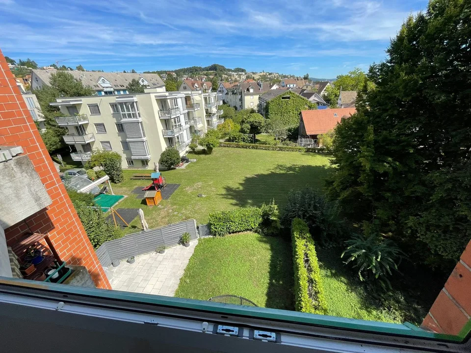 Appartement maisonnette exclusif avec accès direct en ascenseur et terrasse sur le toit de rêve