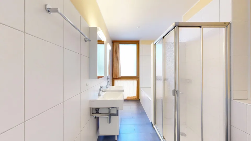 Appartement attractif de 4,5 pièces avec grand balcon