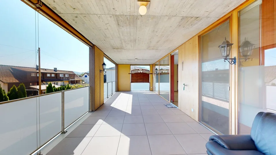 Appartement attractif de 4,5 pièces avec grand balcon