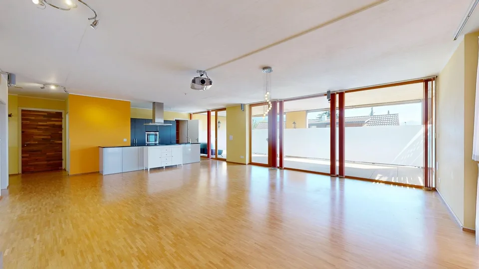 Appartement attractif de 4,5 pièces avec grand balcon