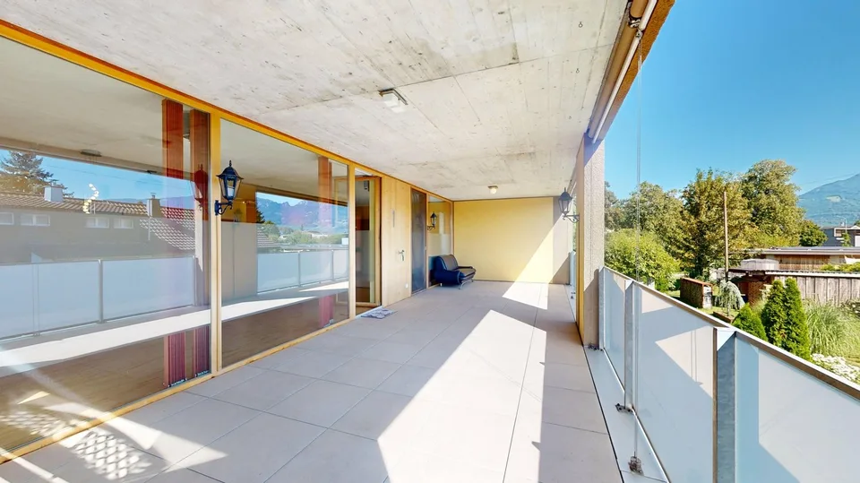 Appartement attractif de 4,5 pièces avec grand balcon