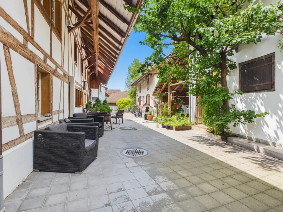Renovated semi-detached house with spacious terrace