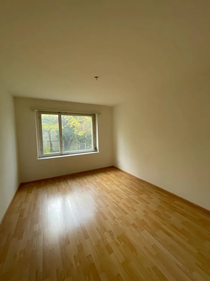 Appartement lumineux juste à côté de la gare SBB