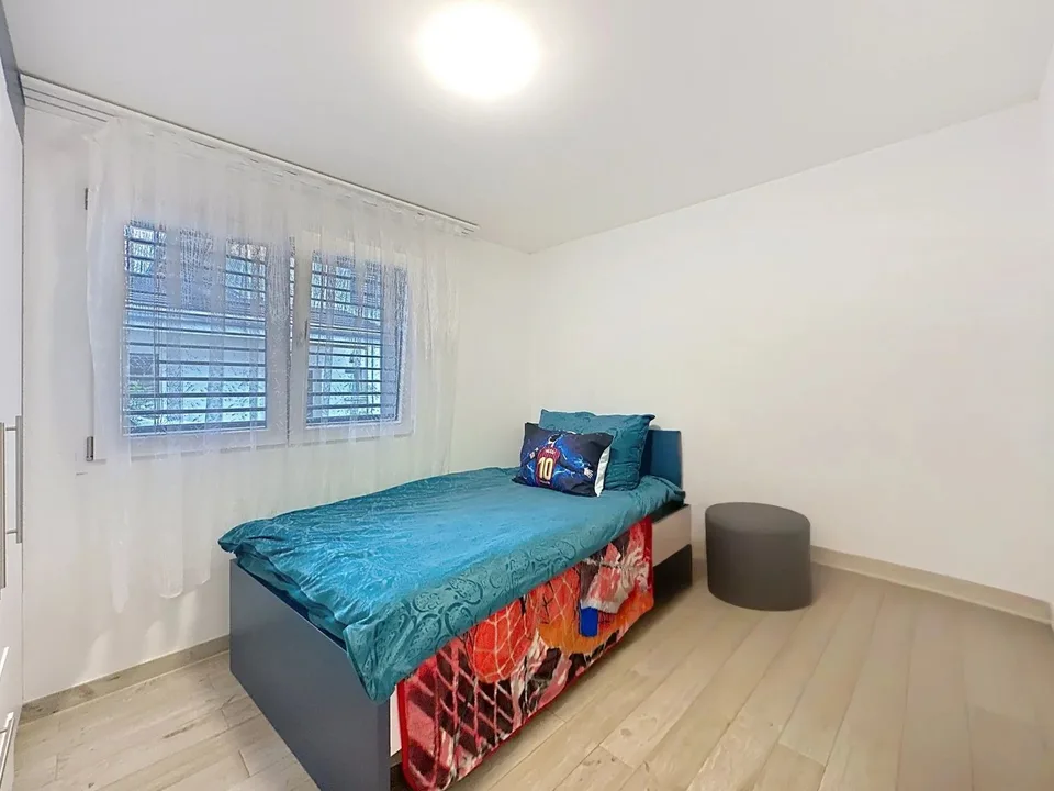Modern villa with double potential