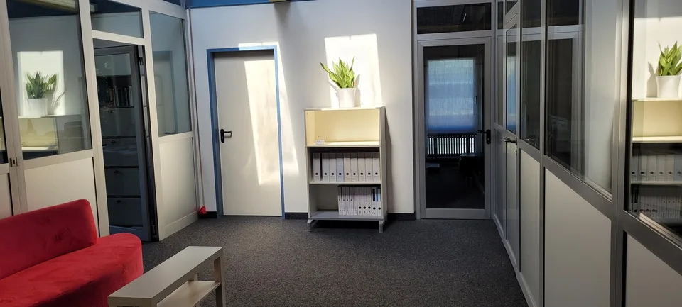Espace de bureau dans le centre commercial Dorfmärit à Bolligen