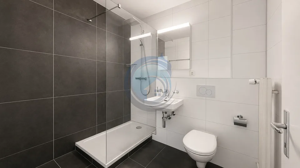 PRÄCHTIGES 4,5-ZIMMER-WOHNUNG, GANZ RENOVIERTE DURCHGANGSWOHNUNG