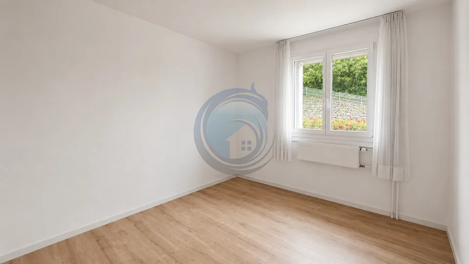 PRÄCHTIGES 4,5-ZIMMER-WOHNUNG, GANZ RENOVIERTE DURCHGANGSWOHNUNG
