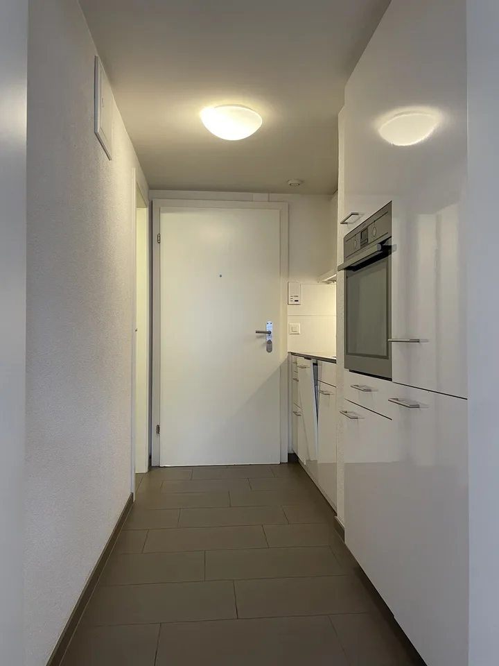 Appartement 1 pièce central dans le quartier animé 4