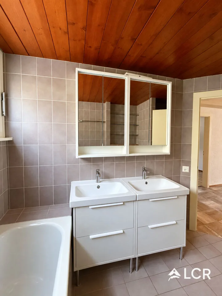 Schönes Apartment mit 4.5 Zimmern in Sion – Foto 10 von 17