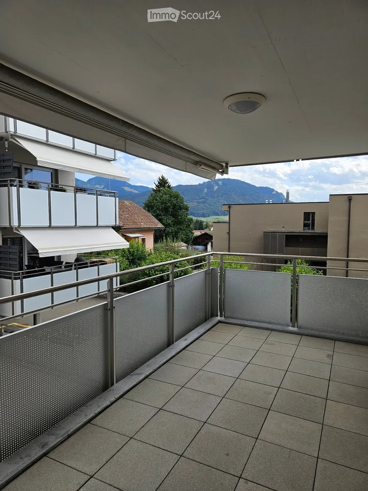 For Rent - 2.5-Room Apartment Châtel-St-Denis Center
