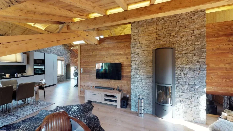 Die Kunst des Wohnens in Megève: elegantes Penthouse in der Ortsmitte
