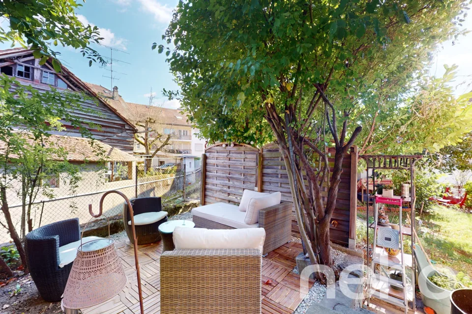 Good return on investment for this rental property not to be missed!