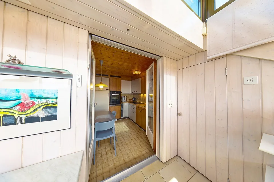 Living in a privileged location: Sun - Peace - Mountain view!
