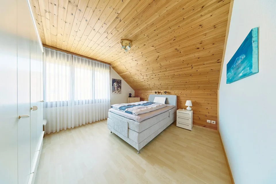 Living in a privileged location: Sun - Peace - Mountain view!