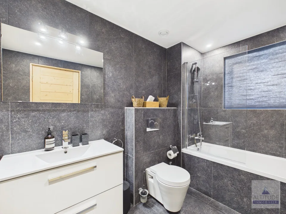 Crans-Maroz A 27-28 holiday apartment available for the 26-27 winter season