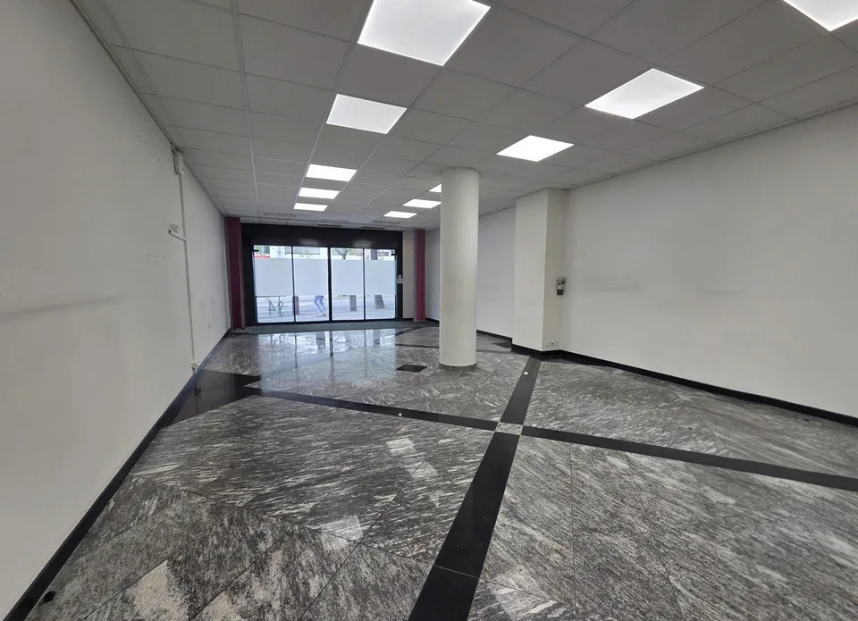 Surface de bureaux à louer pignon sur rue