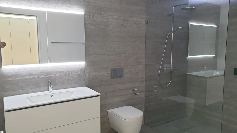 Appartement moderne climatisé 1.5 pièces avec terrasse de jardin