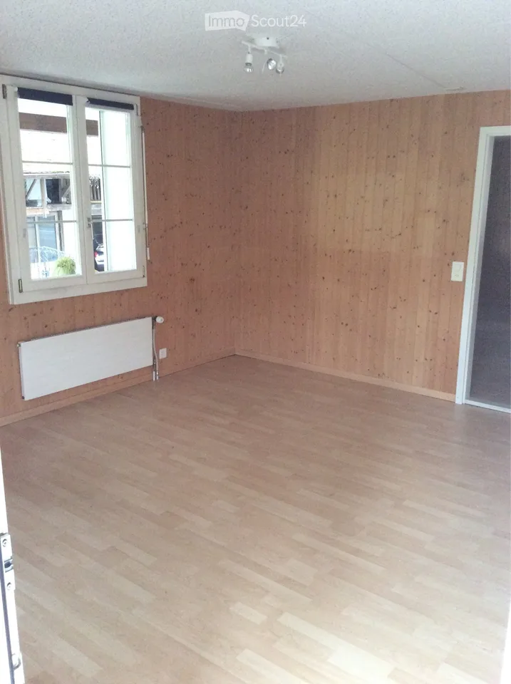 3 Pièces Appartement Rez-de-Chaussée