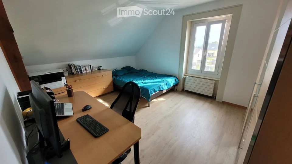 4 Stück, 90 m², 2. Etage