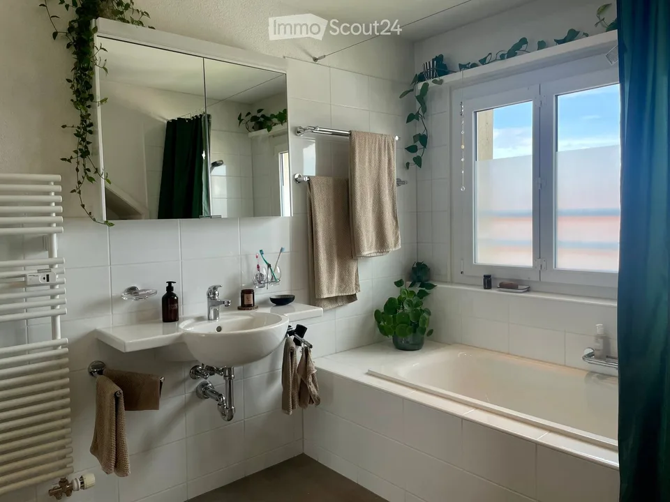 Appartement en duplex lumineux 3 pièces avec balcon et vue sur Mattenhof