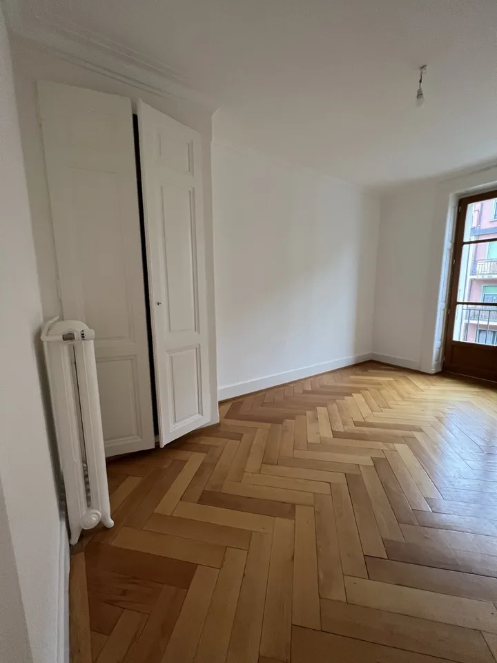 Übernahme des Mietvertrags Schönes 3-Zimmer-Apartment in Plainpalais