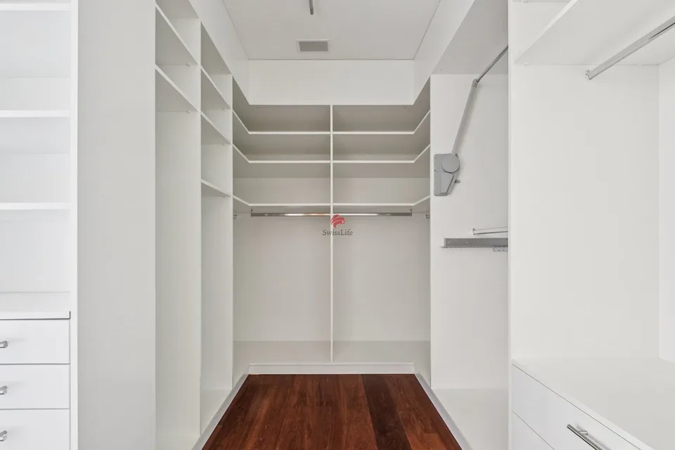 Terrace house with exclusive ambiance and wonderful views