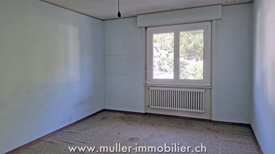 Casa con 2 appartamenti a Monthey