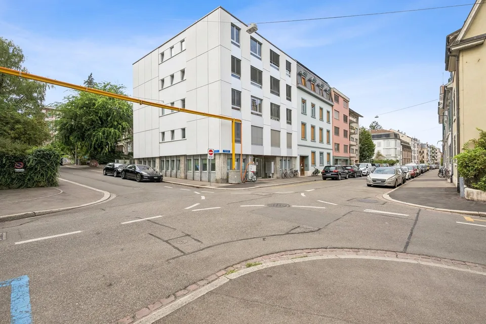 Hochwertig sanierte 2-Zimmer-Altbauwohnung im St. Johann