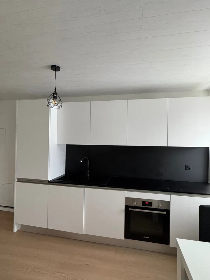 Schönes möbliertes Studio