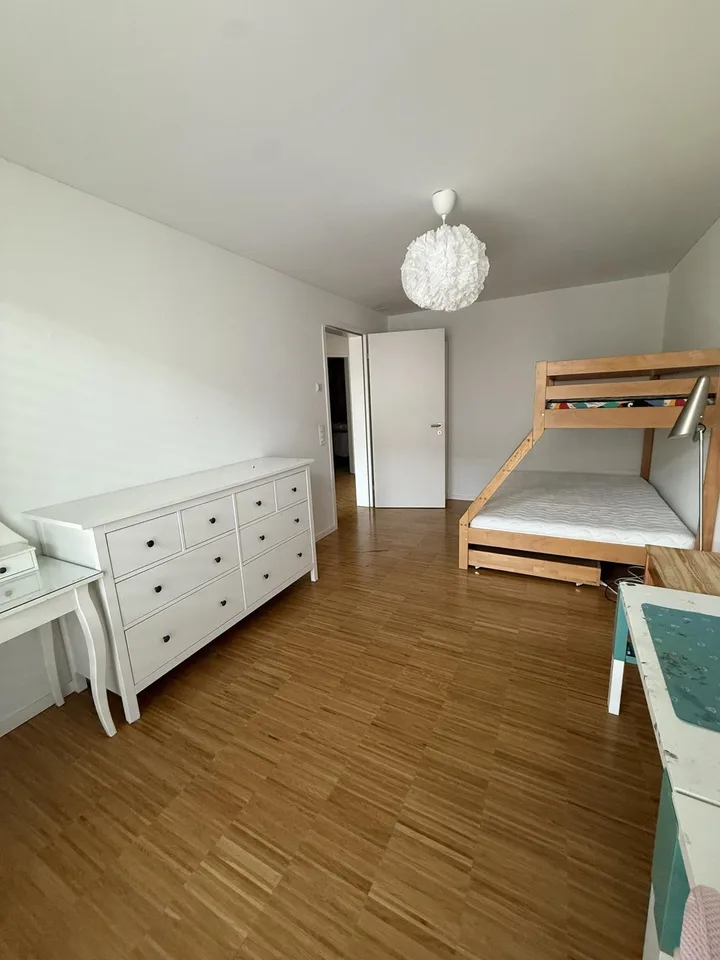 Appartement 4 ½ pièces, 8134 Adliswil